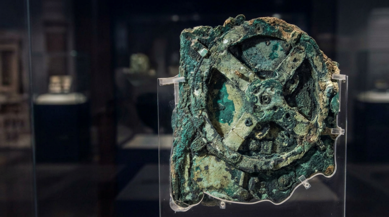 The World's First Computer Was Greek. Built 2,000 Years Ago