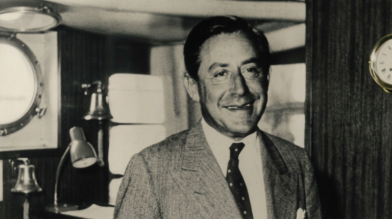 How Stavros Niarchos Built One of the World's Largest Shipping Empires