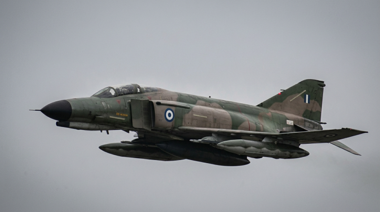 Two Greek Air Force Pilots Buried After Tanagra Crash